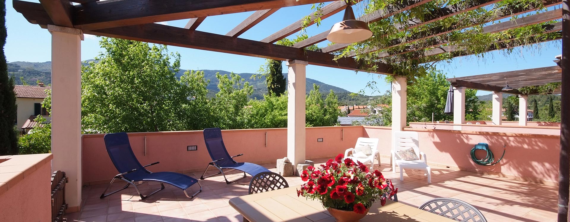 Holidays apartments in Marina di Campo